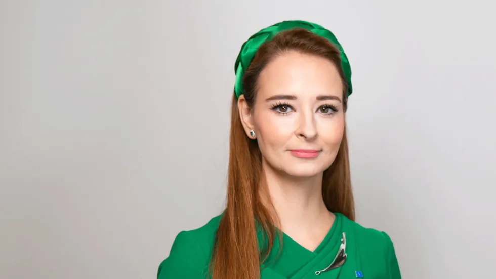 Alice Teodorescu Måwe skriver i 100%